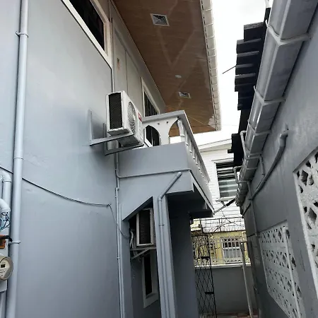 Hollywood Guesthouse-3